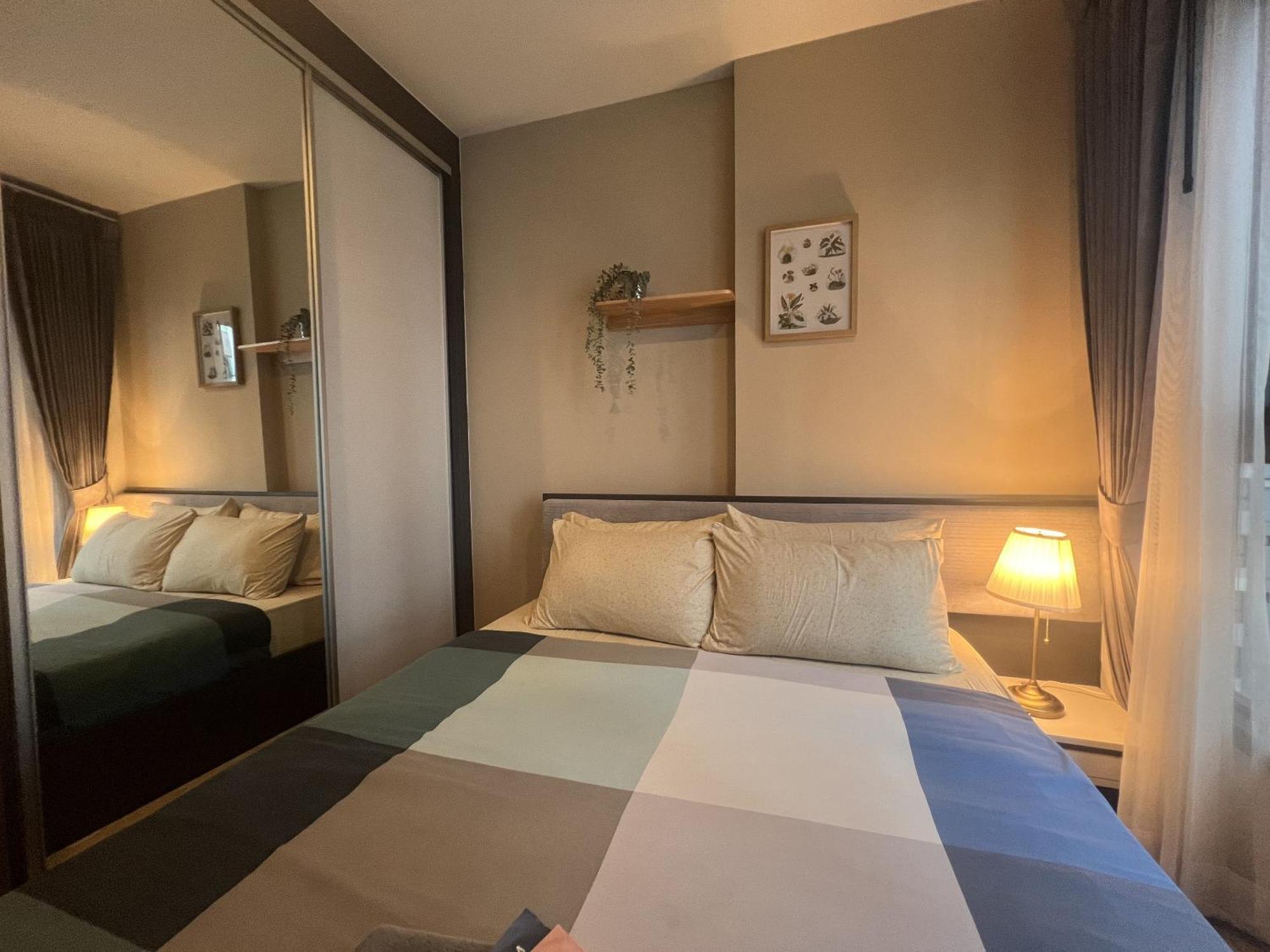 The Base Central Pattaya By Mickey Exterior photo